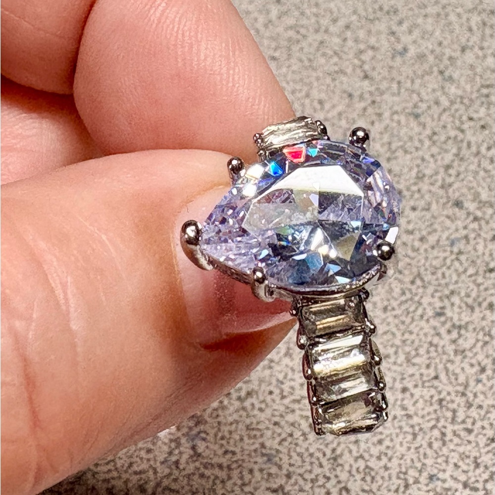 Elegant Silver Crystal Rings Set NWT - Picture 4 of 10